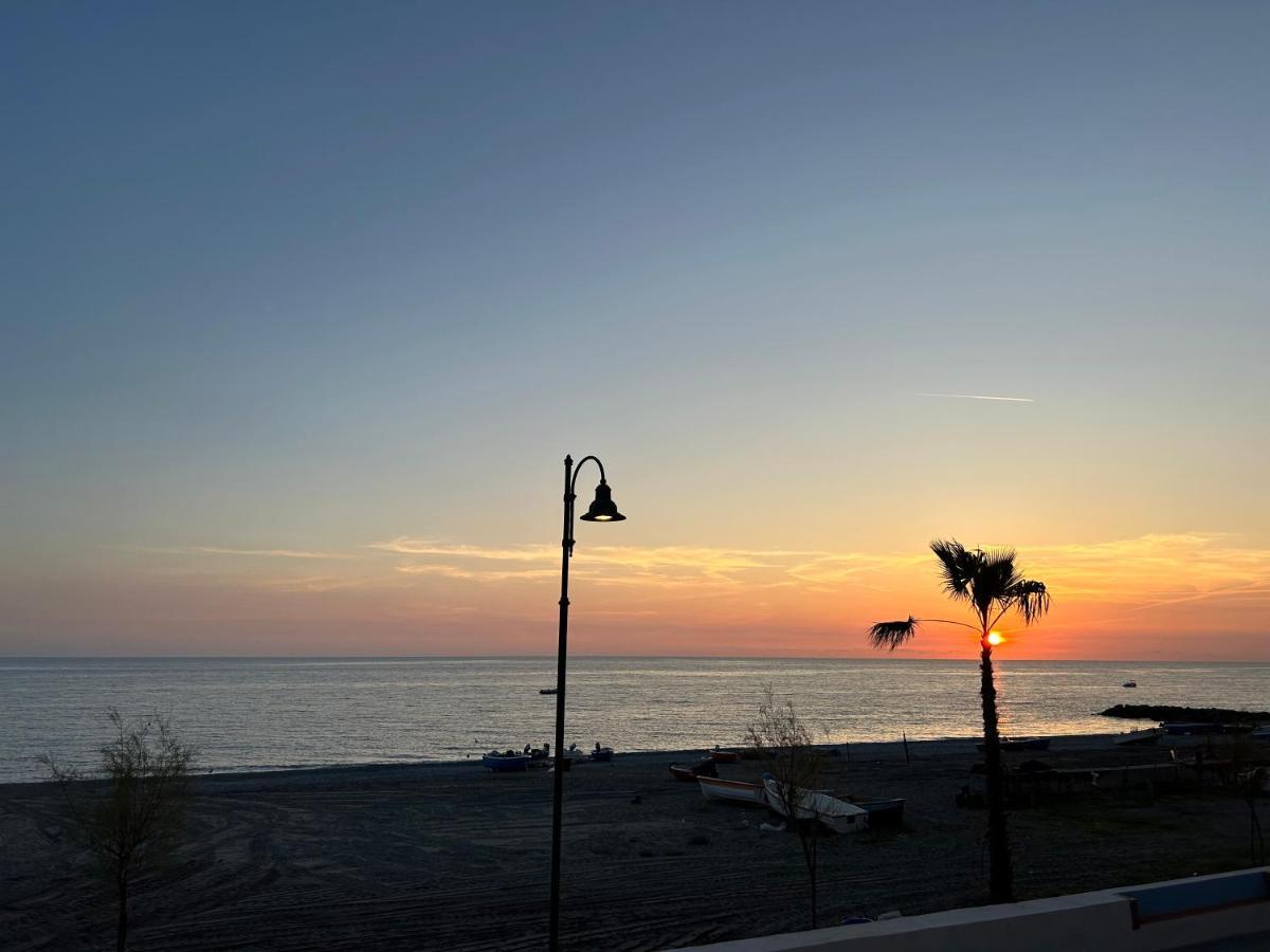 Vistamare - Fuscaldo Bed & Breakfast Bagian luar foto