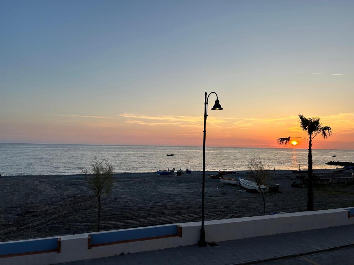 Vistamare - Fuscaldo Bed & Breakfast Bagian luar foto